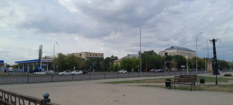 Площадь перед ДК