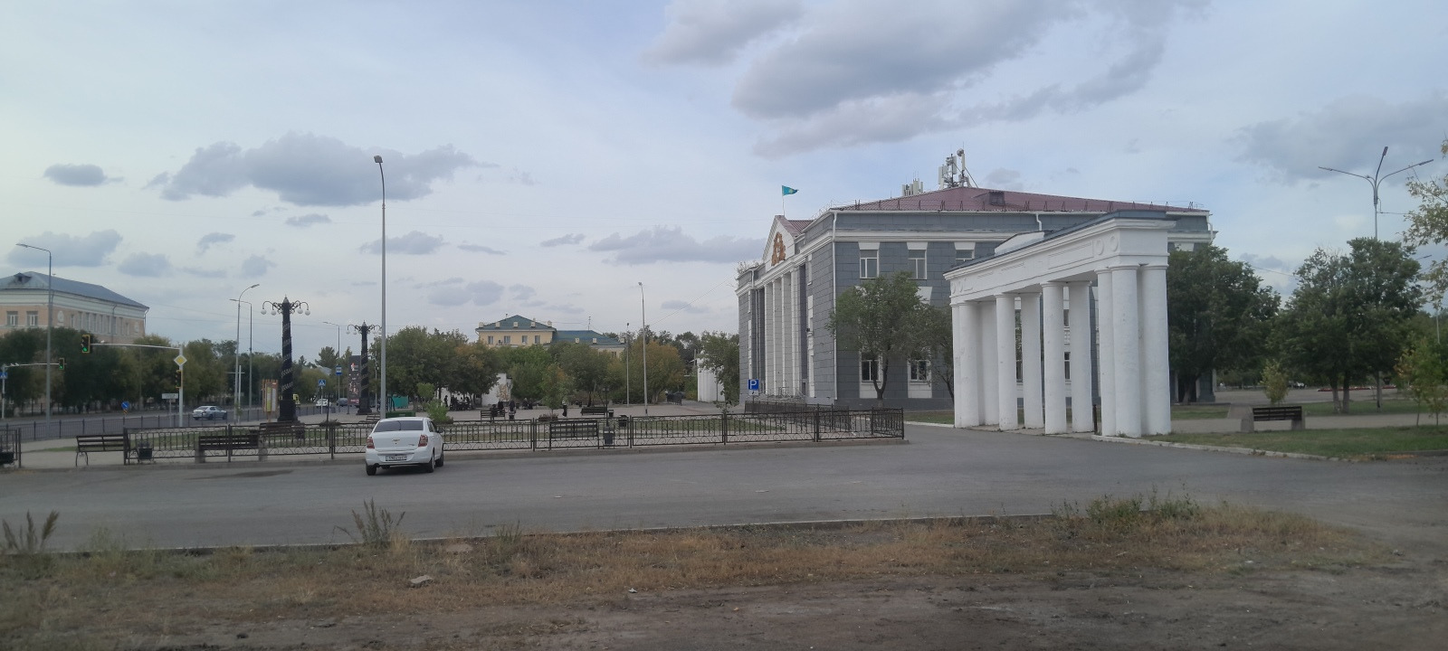 ДК Майкудука и площадь