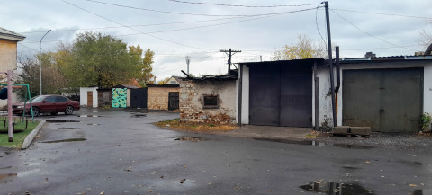 Гаражи Бауыржана Момышулы, 26