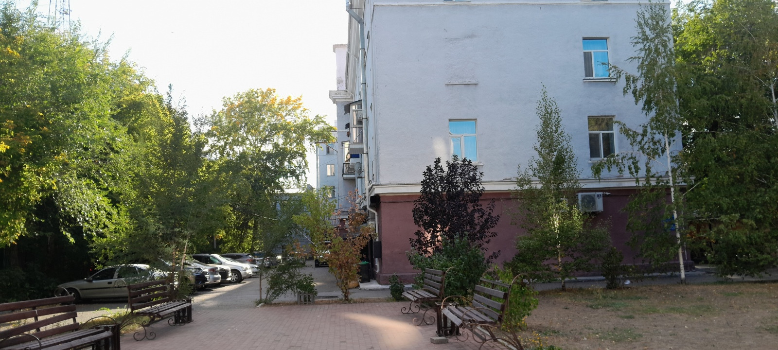 Улица Абая, 1 - проспект Бухар-жырау, 18