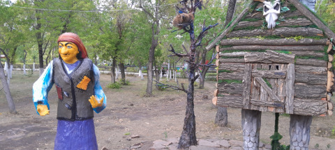 Избушка на курьих ножках