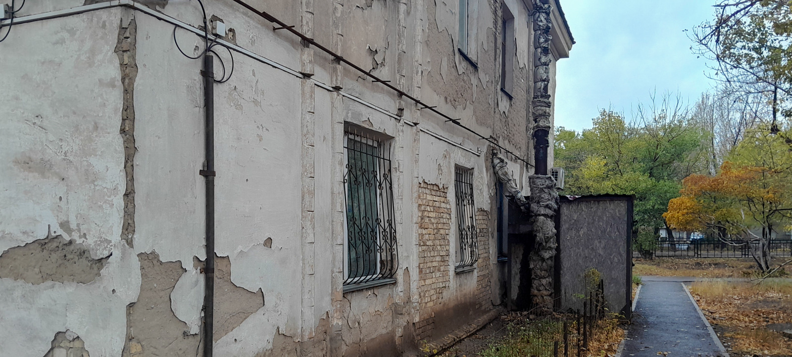 Улица Бауыржана Момышулы, 26