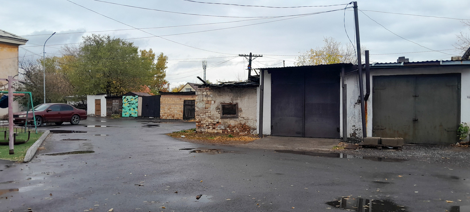 Гаражи Бауыржана Момышулы, 26
