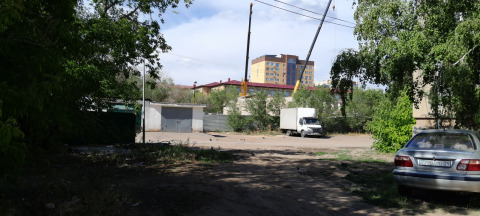 Гаражи