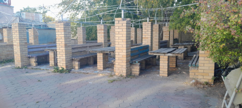 Летняя терраса возле Комсомольца